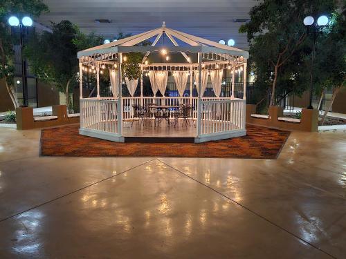 Clarion Inn & Suites Roswell in รอสเวลล์ (NM)