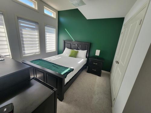 PARADISE VILLa 6, Toronto