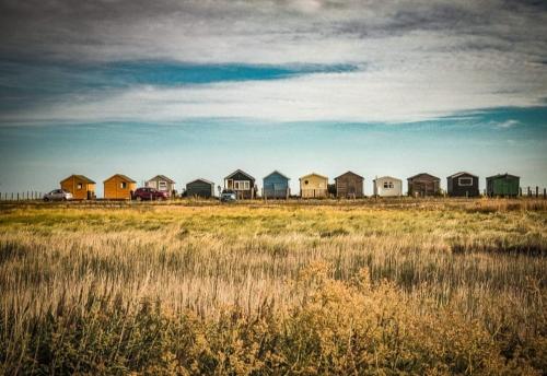 Chic, spacious & fun coastal retreat - family friendly - 3 min walk to beach Chic, spacious & fun coastal retreat - family friendly - 3 min walk to beach