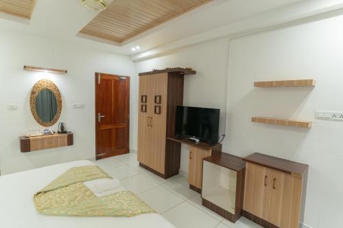 2 bedrooms, 3 beds