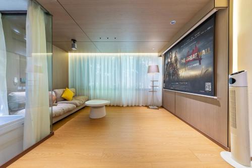 European Style Twin Room with Projection Room room in Pandora Vista Retreat