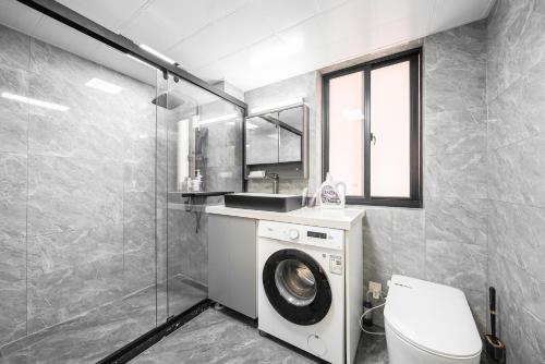 Shanghai Lemon Deluxe Room 南京西路步行街 Shanghai Lemon Deluxe Room 南京西路步行街