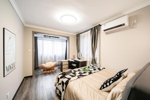 Shanghai Lemon Deluxe Room 南京西路步行街 Shanghai Lemon Deluxe Room 南京西路步行街