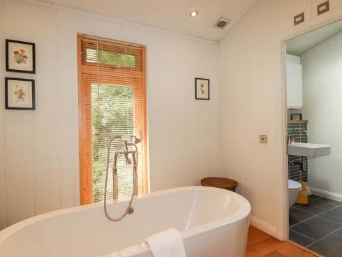 Exterior view, 4 Stonerush Valley in Lanreath