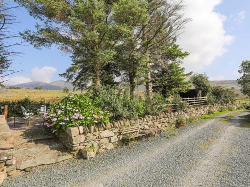 Ffynnon Bach - image 3