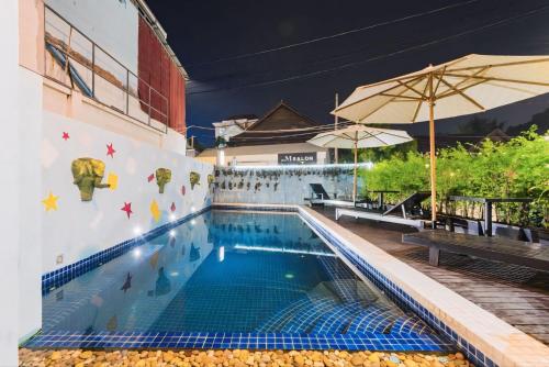 Swimming pool, VPlus Hotel in Siem Reap