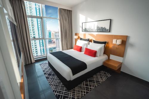 room detail thumbnail 1