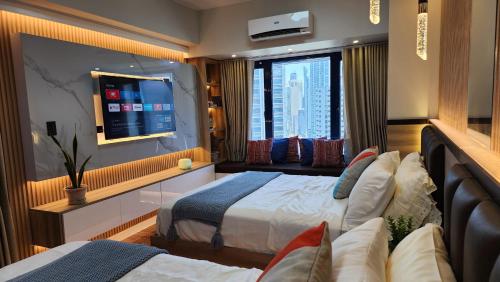 Air residence Fantasy Sophisticated Chic Family living 300 Mbps Fast, Manila