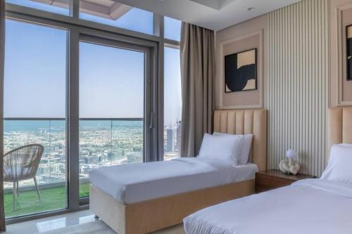 5 Star Apartment with Burj View Infinity Pool and Gym Spa, Dubai (photo 9)
