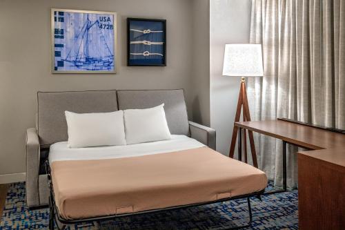 2 bedrooms, 2 beds