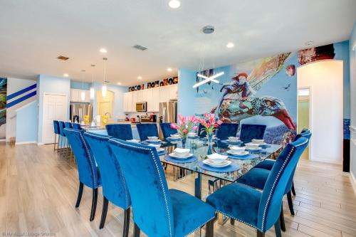 Last Minute Disney Getaway! Private Pool, Hot Tub & Games Room. Book Now! #80585 in Davenport, USA