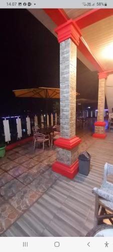 WISMA SUNRISE GUEST HOUSE 10 minutes by walking to the big fruit market in Berastagi in Berastagi