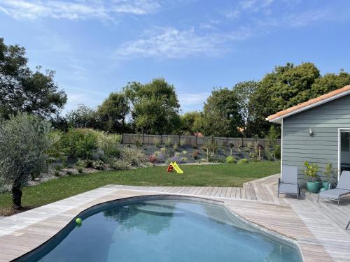 Maison avec piscine pour 8 adultes - 2 enfants