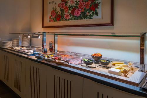 VIU Hotel Villars - image 7