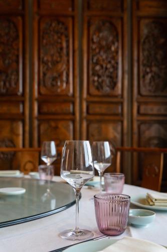 VIU Hotel Villars - image 3