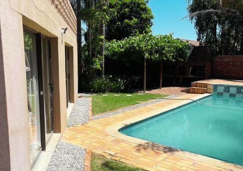 A szálláshely kívülről, Molenhof in Somerset East