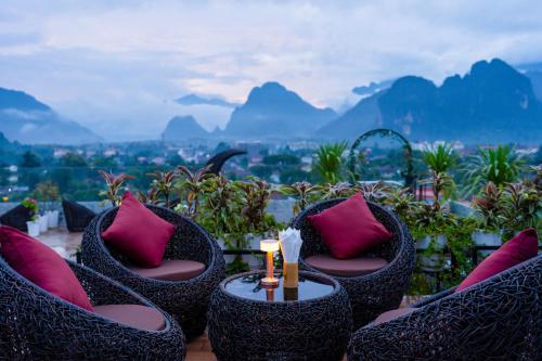 景色, S ヴァンヴィエン ブティック ホテル (S Vangvieng Boutique  Hotel) in ヴァン ヴィエン市内中心部