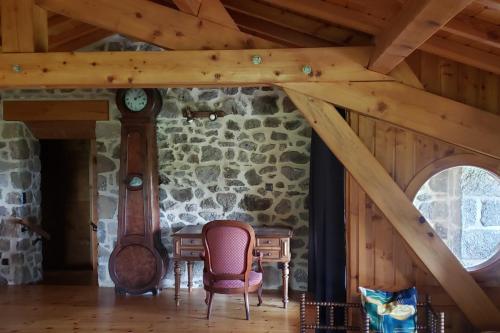 Iekārtas, La Maison de Pierre et Mizette in Thelis-la-Combe