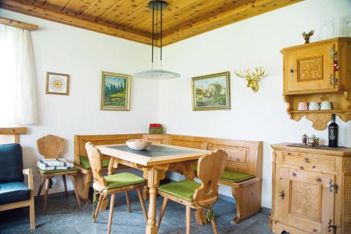 Familienwohnung Epomeo Surlej in Surlej, Schweiz