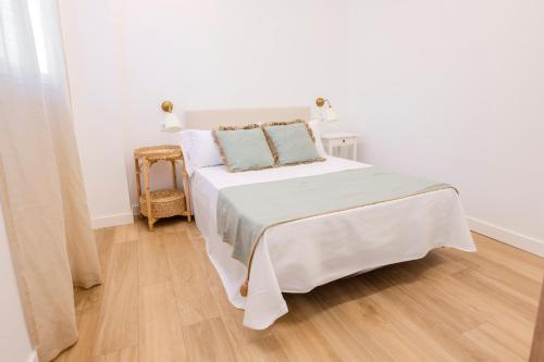 2 bedrooms, 3 beds