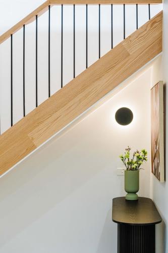 Stylish 4BR Family Townhouse with Private Courtyard