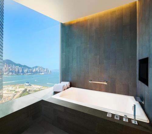 W Hong Kong