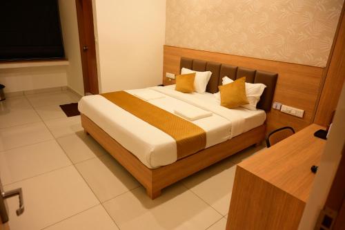 Bimba Hotels, Mysore (photo 8)
