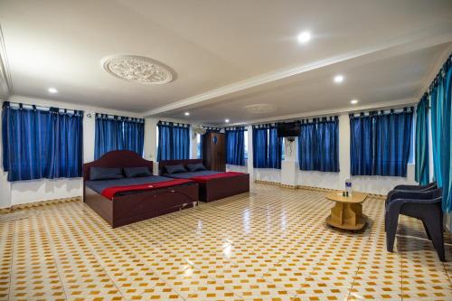 Sri Sai Holiday Inn in Auroville Road