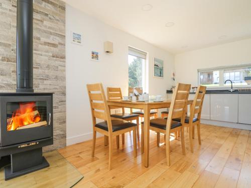 Buitenkant, Rowan in Kea