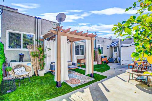 Charming 2BR-2BA Home in the Heart of LA - HUD in Los Angeles, USA