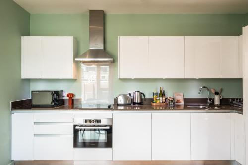 Native Victoria - image 11