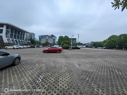 Only waiting for you-Tianmen mountαin-English reception-Scenic guide Only waiting for you-Tianmen mountαin-English reception-Scenic guide