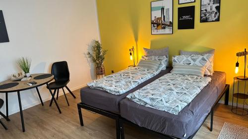 1 queen bed