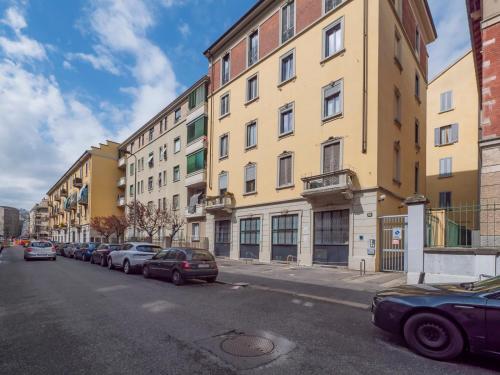 Youhosty - Modern Portello Apartment, Milano