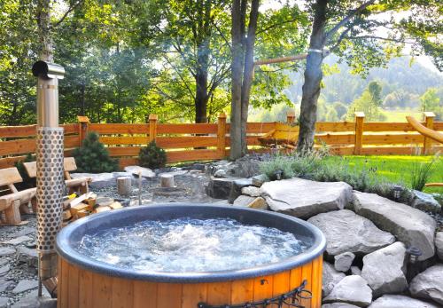 Ümbrus, Bale na Skale Chata & SPA-Zawoja in Skawica