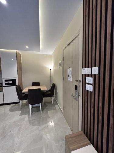 005 AL-NAJEH JRE Apartments For Rent ave - image 3