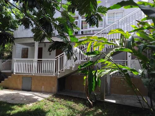 Kaz A Ti Jo in Petit-Bourg