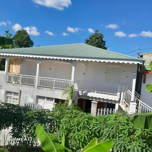 Kaz A Ti Jo in Petit-Bourg