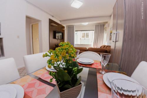 Apartment image 10