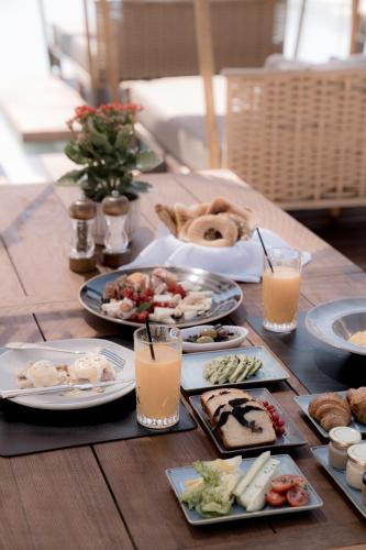 Food and beverages, Myra Hotel in Kavala