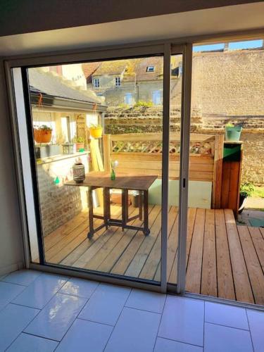 Maison près de la mer , les plages du débarquement (Maison pres de la mer , les plages du debarquement) in Creully