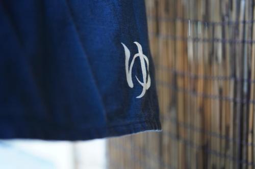 アルテミナガハク