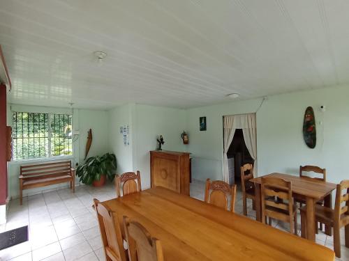 外部景觀, Posada Rural Río Celeste (Posada Rural Rio Celeste) in 阿雷納