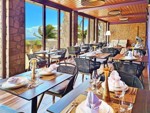 Restaurant, Coulibri Ridge in Roseau