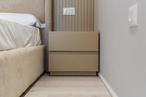 Deluxe One-Bedroom Apartment with Garden View image 10