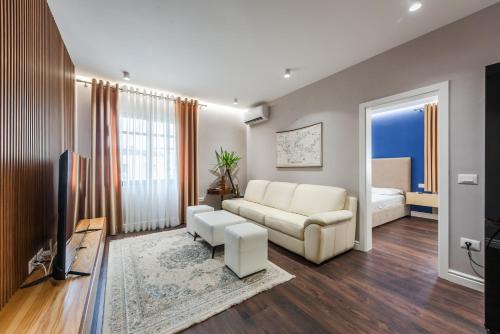 Moskat Apartments by Kondo Stays, Тирана