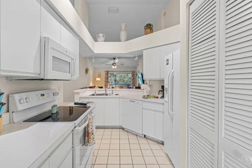 Pipers Pointe Bed2 Bath Condo