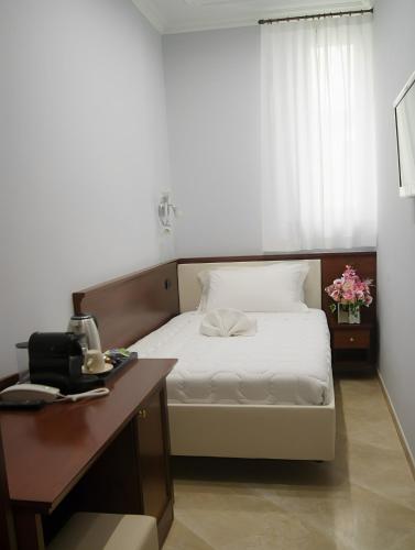 Esposizione Boutique, Rome (photo 9)