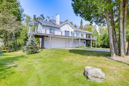 Beach Access on Lake Michigan Sturgeon Bay Home