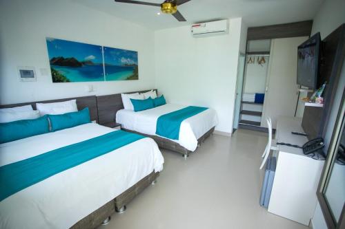 2 double beds